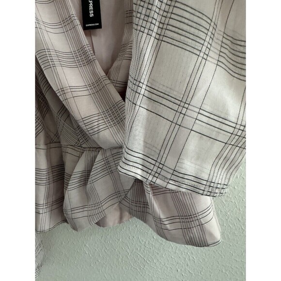 Express Check Print Faux Wrap Front Peplum Top blouse size Xsmall - Picture 12 of 15